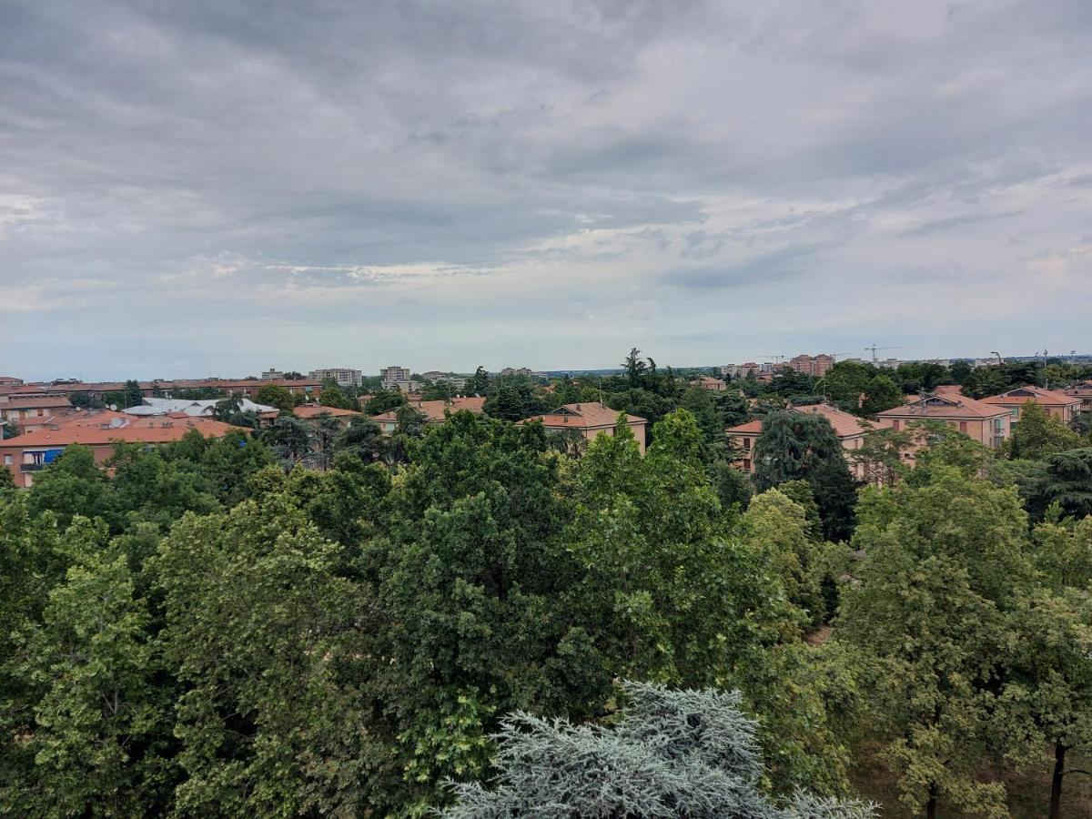 Fare Bnb - Room Del Parco 雷焦艾米利亚 外观 照片