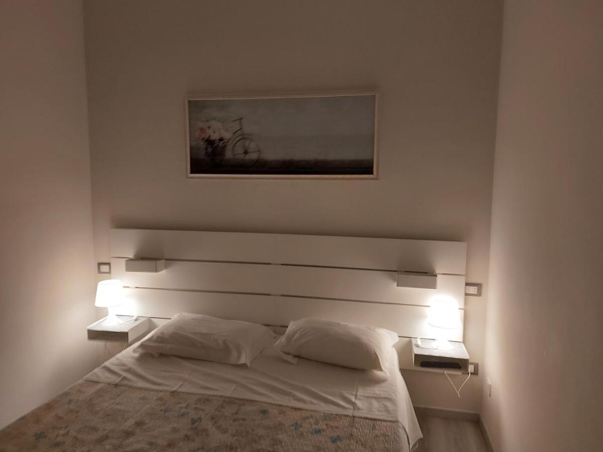 Fare Bnb - Room Del Parco 雷焦艾米利亚 外观 照片