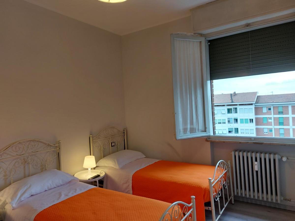 Fare Bnb - Room Del Parco 雷焦艾米利亚 外观 照片