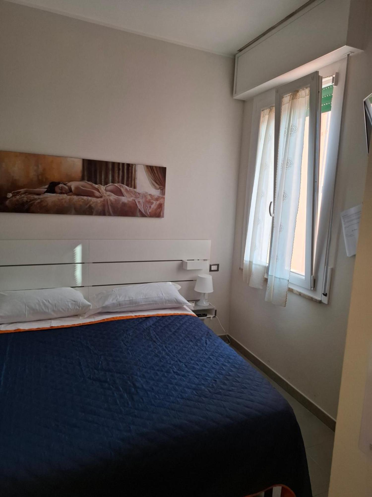 Fare Bnb - Room Del Parco 雷焦艾米利亚 外观 照片